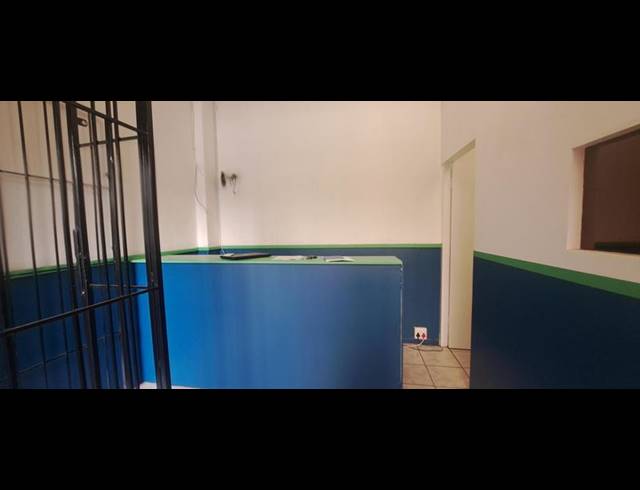 BUSINESS PROPERTY TO RENT IN SOUTH KENSINGTON
